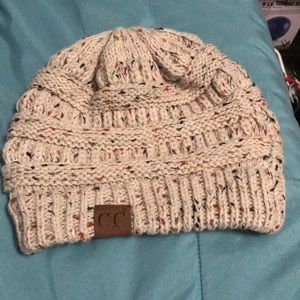 CCBeanie